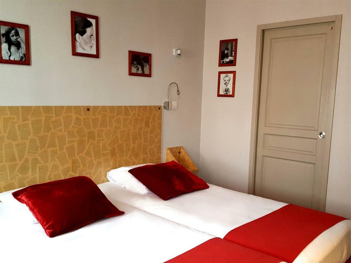 Hotel Mille Et Une Feuilles La Charité-sur-Loire Exteriör bild